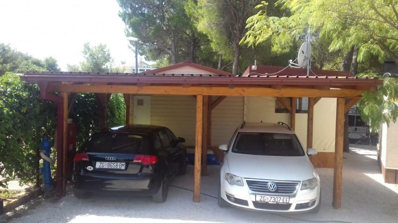 Mobile Home Lucan دراغ المظهر الخارجي الصورة