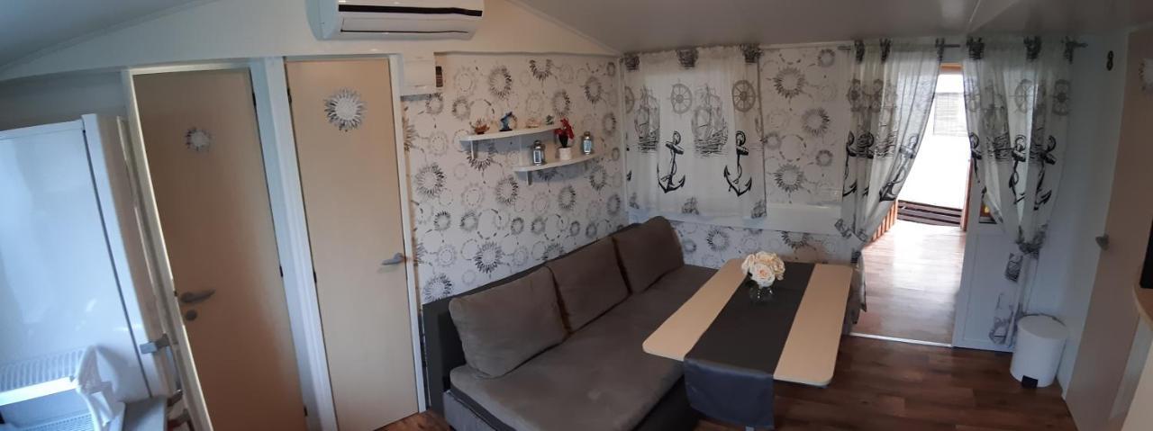 Mobile Home Lucan دراغ المظهر الخارجي الصورة